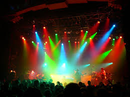 http://images-partners-tbn.google.com/images?q=tbn:2ZtOL3gocK-eMM:www.livemusicblog.com%2Fimages%2Fsts9-old.jpg