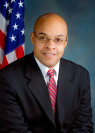 Antoine M Thompson