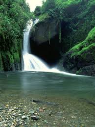 costa rica waterfall