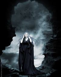 The Greek Goddess HEKATE