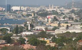 either side of Campeche.