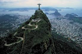 Rio de Janeiro: road leading