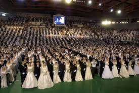 http://aolsearcht11.search.aol.com/aol/imageDetails?s_it=imageDetails&q=bush+unification+church+speech&img=http://www.rutherford.org/oldspeak/images/moon/wedding_SML.jpg&site=&count_override=20&host=http://www.rutherford.org/oldspeak/articles/religion/oldspeak-mooning.html&width=118&height=79&thumbUrl=http://images-partners-tbn.google.com/images?q=tbn:px06abocZThDUM:www.rutherford.org/oldspeak/images/moon/wedding_SML.jpg&b=image?q=bush+unification+church+speech&page=4&count_override=20&oreq=679c1765ff634058befdb3d3e7e199ee&oreq=10ce77966d8943faab453a6d6a5f9b84&imgHeight=213&imgWidth=320&imgTitle=and+his+<b>Unification</b>+<b>Church</b>&imgSize=58268&hostName=www.rutherford.org