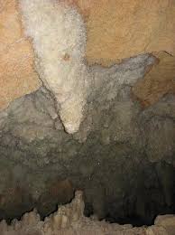 Read Cuevas de Bellamar