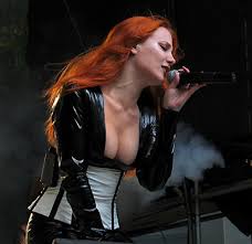 http://images-partners-tbn.google.com/images?q=tbn:78izL_Z-vMsXUM:http://www.hallofmetal.com/fotos/200730__epica41bg.jpg