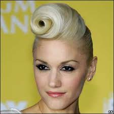 Gwen Stefani turned up with this ...